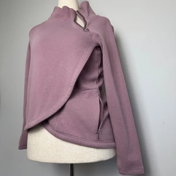 Athleta Sweatshirt - Picture 5 of 7